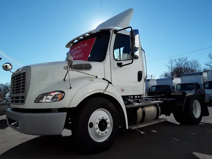 2017 FREIGHTLINER/MERCEDES M2-112