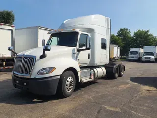 2019 NAVISTAR INTERNATIONAL LT625 SLPR CAB