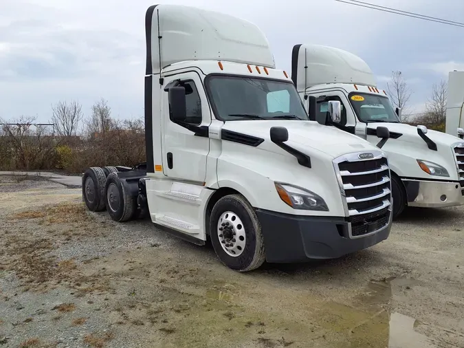 2019 FREIGHTLINER/MERCEDES NEW CASCADIA PX12664