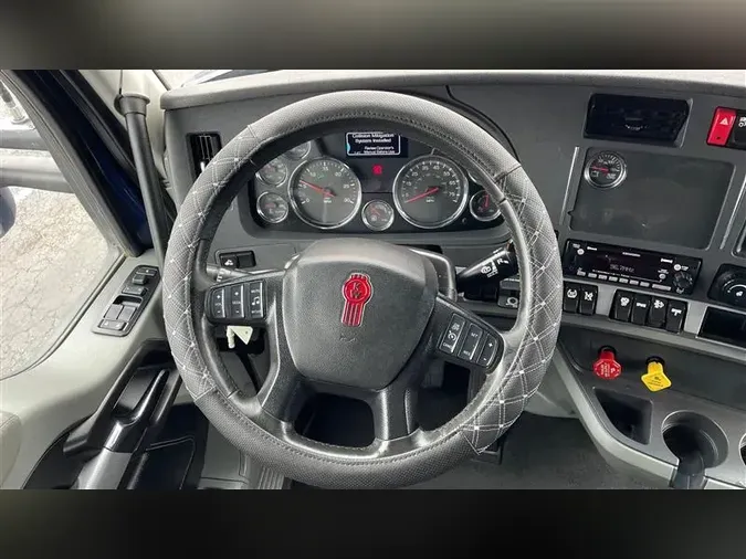 2021 KENWORTH T680
