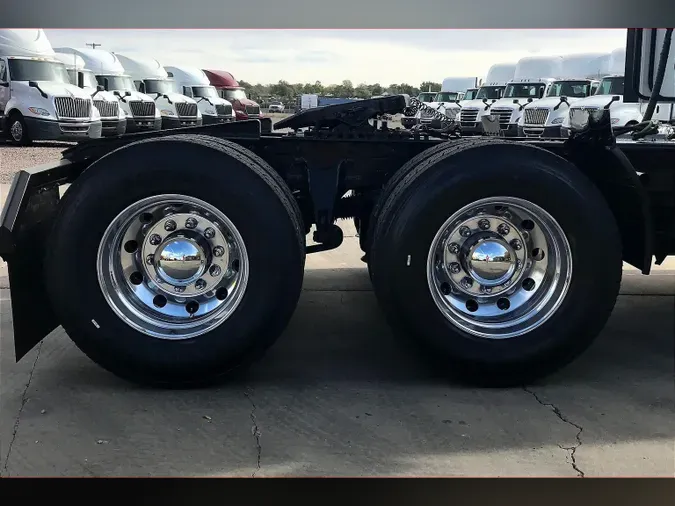 2019 INT LT625 6x4