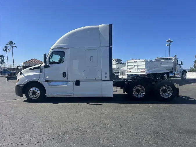 2019 Freightliner Cascadia