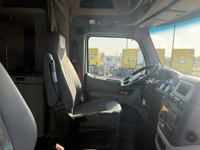 2021 Peterbilt 579