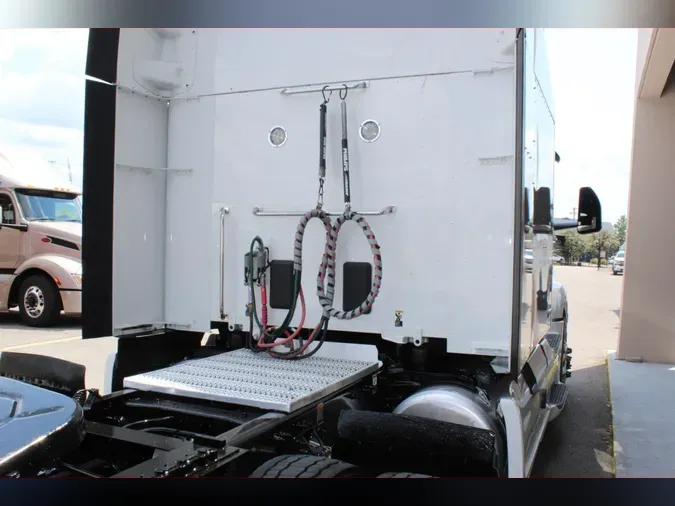 2024 Peterbilt 579860911820184e8b36f21bef07fc383d7
