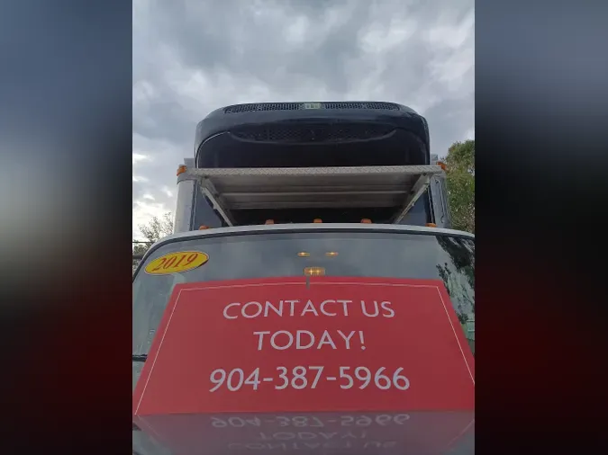 2019 FREIGHTLINER/MERCEDES M2 106