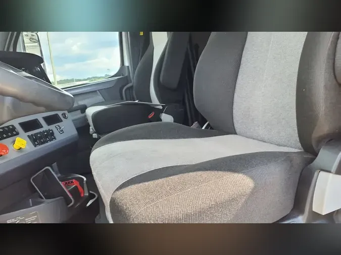 2019 FREIGHTLINER/MERCEDES PT126064ST