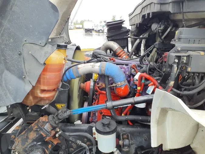 2019 NAVISTAR INTERNATIONAL 4300