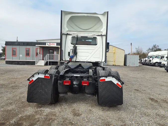 2020 NAVISTAR INTERNATIONAL LT625 DAYCAB T/A