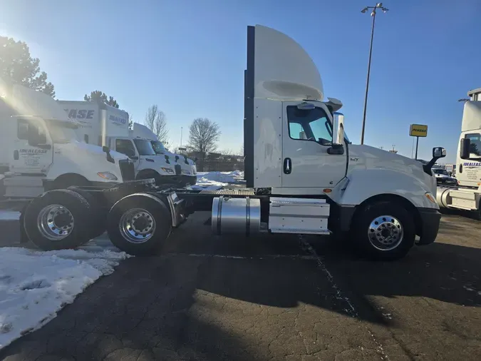 2020 International LT625