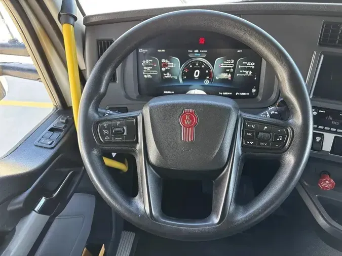 2021 KENWORTH T680