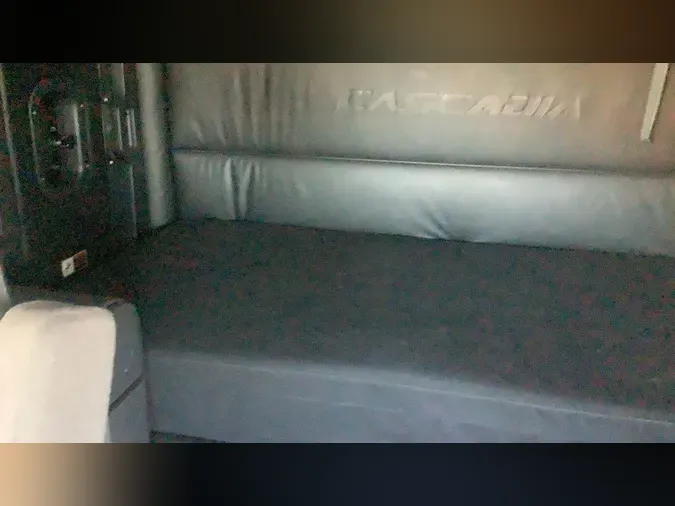 2024 Freightliner Cascadia 126861299b8d2c56751caa9ee6e38d43b1c