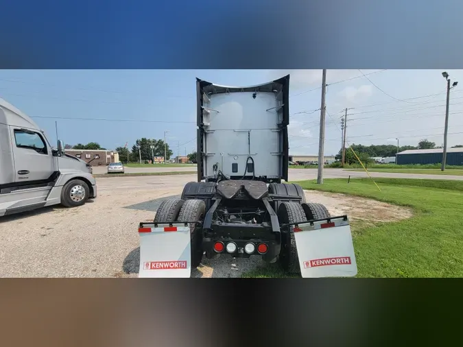 2023 Kenworth T6808612d7400a7ddd98e9f506960fff6b1a