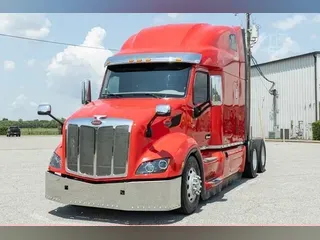 2021 PETERBILT 579