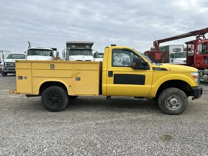 2012 FORD F350