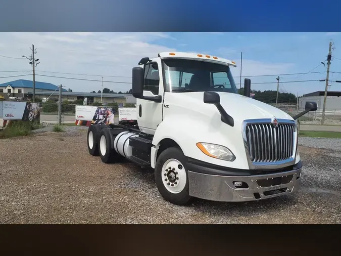 2020 NAVISTAR INTERNATIONAL LT625 DAYCAB T/A