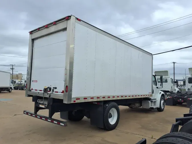 2019 FREIGHTLINER/MERCEDES M2 106