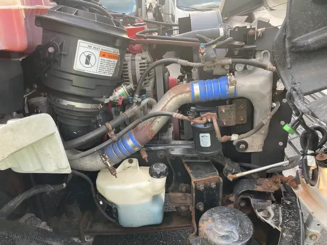 2014 FREIGHTLINER/MERCEDES M2 106