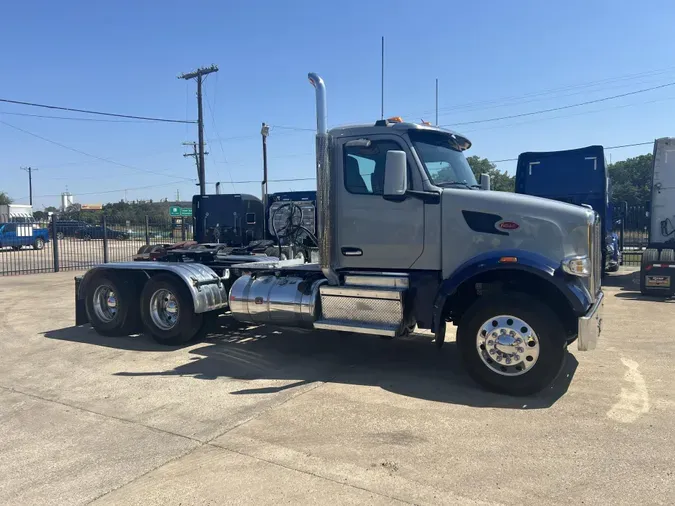 2023 Peterbilt 567