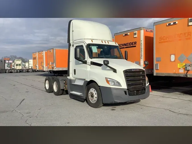 2020 Freightliner Cascadia 12686278ce9d198136a568e77b5650436af