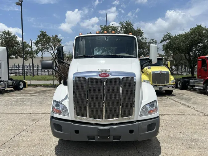 2022 Peterbilt 579