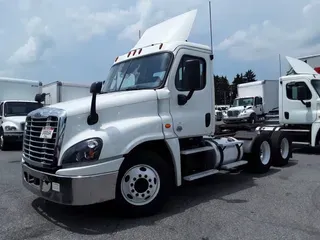 2018 FREIGHTLINER CASCADIA 125