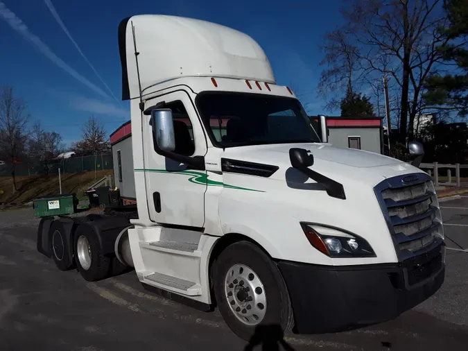 2019 FREIGHTLINER/MERCEDES NEW CASCADIA PX12664