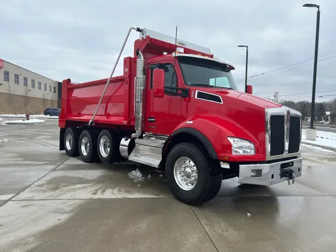 2026 Kenworth T8808639387942797b88880fb52554e28bb8
