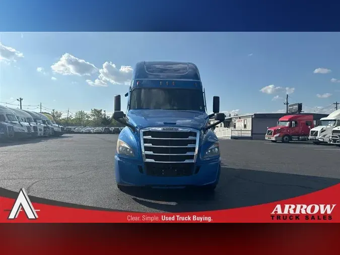 2021 FREIGHTLINER CA126