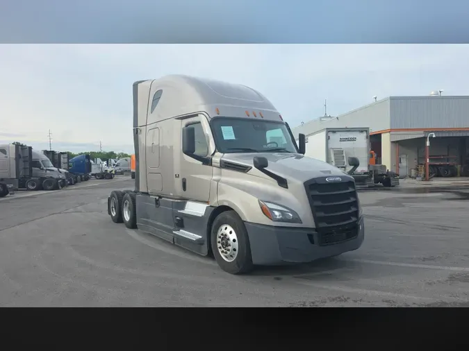 2025 Freightliner Cascadia 126863d402d399cb82d975e2bdb76605ae3