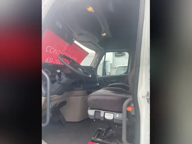 2020 FREIGHTLINER CASCADIA 125