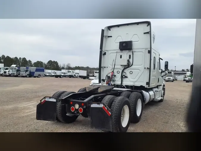2019 FREIGHTLINER/MERCEDES CASCADIA