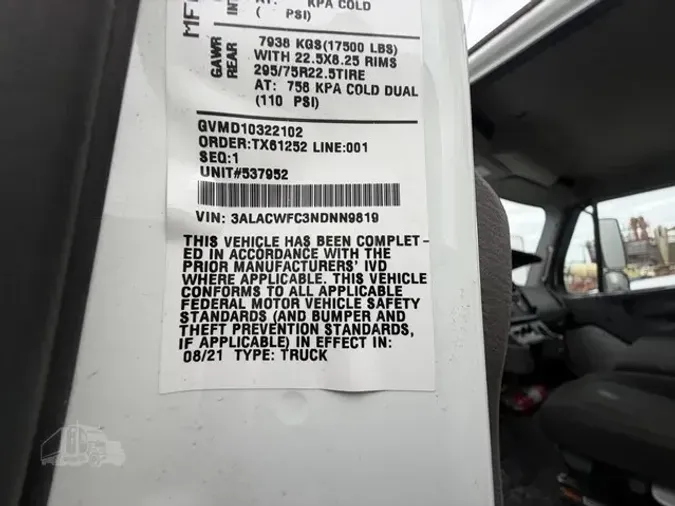 2022 FREIGHTLINER BUSINESS CLASS M2 106