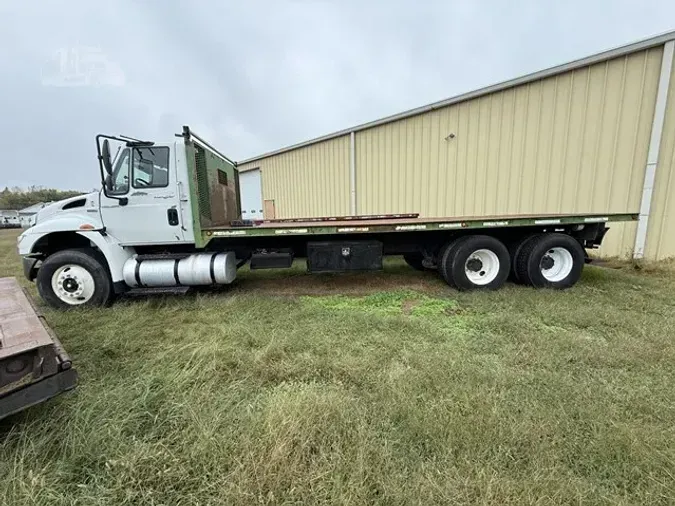 2010 INTERNATIONAL DURASTAR 4400