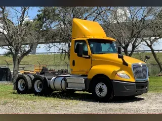 2019 INT LT625 6x4