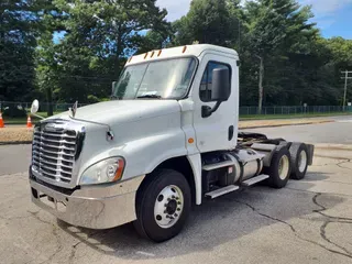 2018 FREIGHTLINER/MERCEDES CASCADIA 125