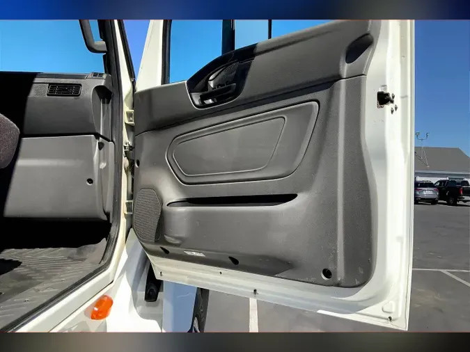 2020 INT LT625 6x4