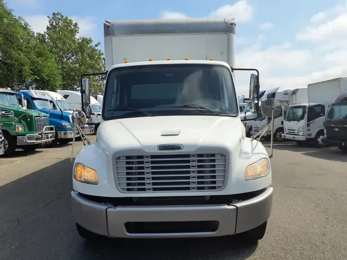 2019 FREIGHTLINER M2 106