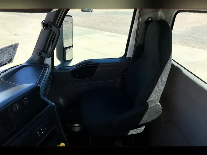 2021 INT LT625 6x4