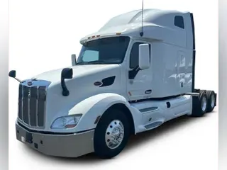 2022 Peterbilt 579