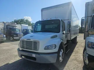 2015 FREIGHTLINER M2 106