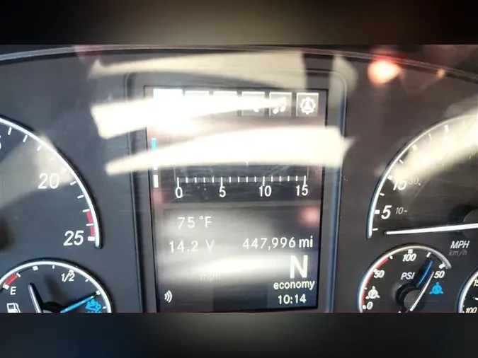 2022 FREIGHTLINER CA126
