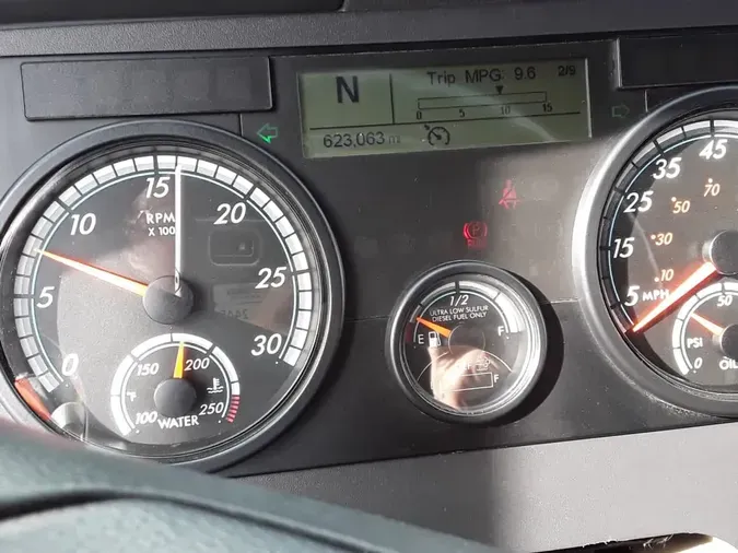 2020 FREIGHTLINER/MERCEDES CASCADIA 125865305d757945de48a3c38c82e7013f6