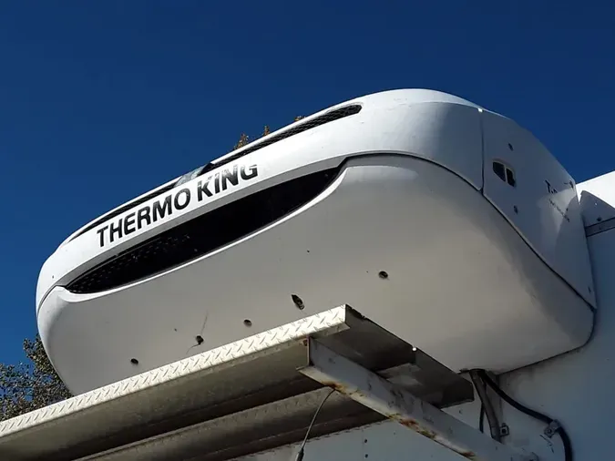 2020 FREIGHTLINER/MERCEDES M2 106