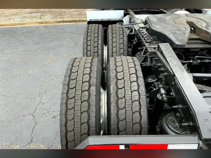 2022 INT LT625 6x4