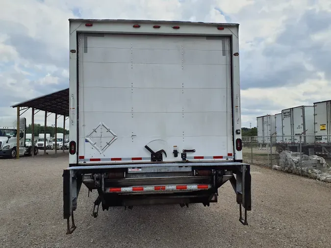 2019 FREIGHTLINER/MERCEDES M2 106