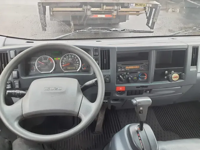 2018 ISUZU NPR HD