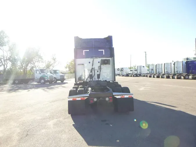 2021 Peterbilt 579