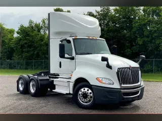 2020 INT LT625 6x4