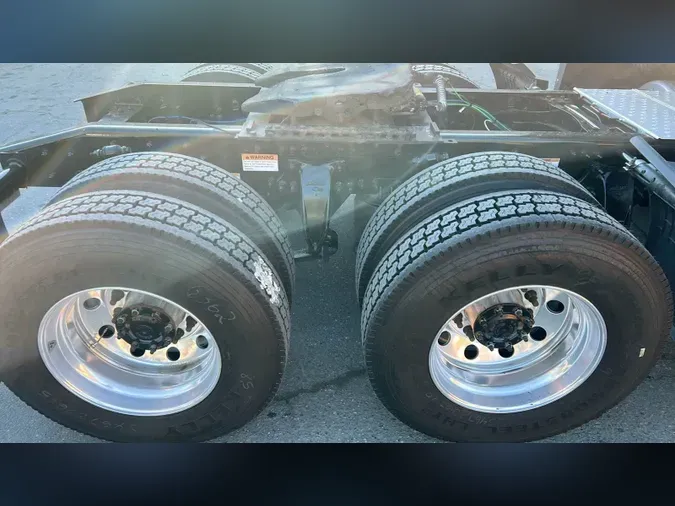 2024 Freightliner Cascadia