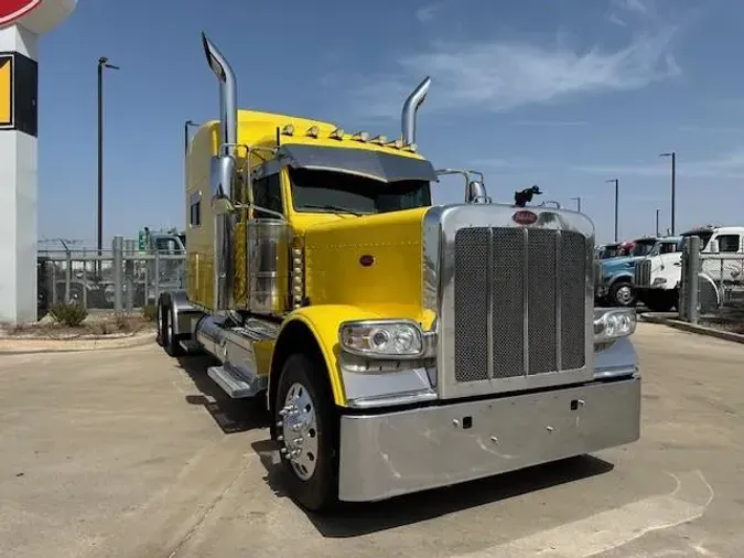 2023 Peterbilt 389